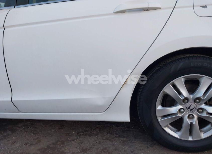 Photo 13 of 2009 Honda Accord 2.4 LX-P (VIN 1HGCP26409A190907)