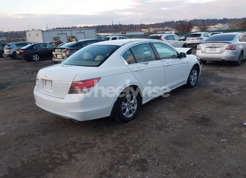 Photo 4 of 2009 Honda Accord 2.4 LX-P (VIN 1HGCP26409A190907)