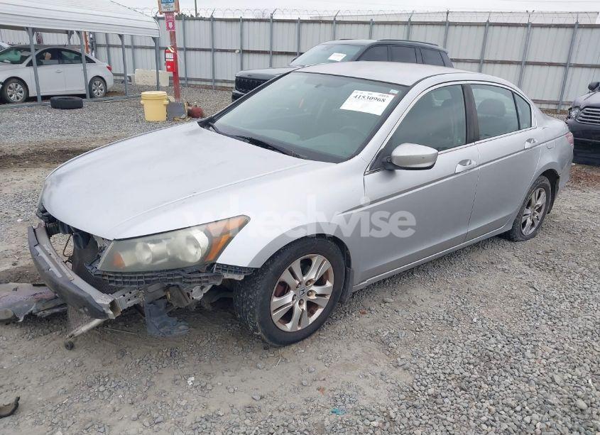 Photo 2 of 2008 Honda Accord 2.4 LX-P (VIN 1HGCP26418A001065)