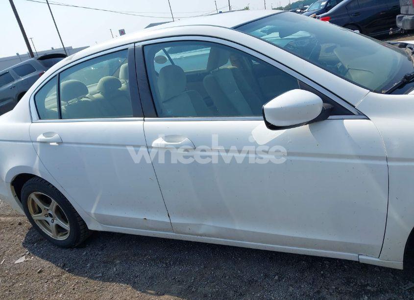 Photo 13 of 2008 Honda Accord LXP (VIN 1HGCP26418A057930)