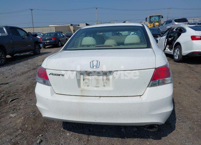 Photo 16 of 2008 Honda Accord LXP (VIN 1HGCP26418A057930)