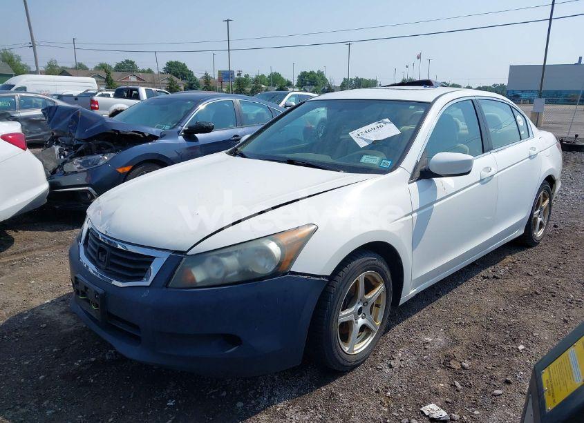 Photo 2 of 2008 Honda Accord LXP (VIN 1HGCP26418A057930)