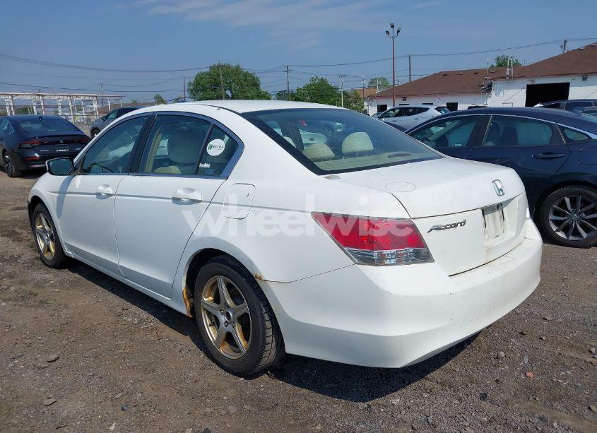 Photo 3 of 2008 Honda Accord LXP (VIN 1HGCP26418A057930)