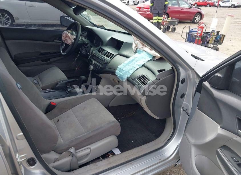 Photo 5 of 2008 Honda Accord 2.4 LX-P (VIN 1HGCP26418A115051)