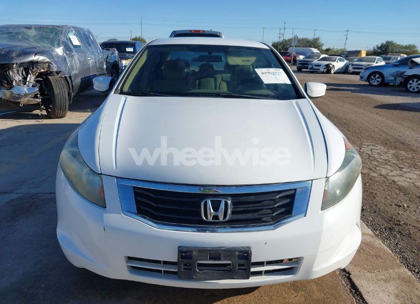 Photo 12 of 2009 Honda Accord 2.4 LX-P (VIN 1HGCP26419A014884)