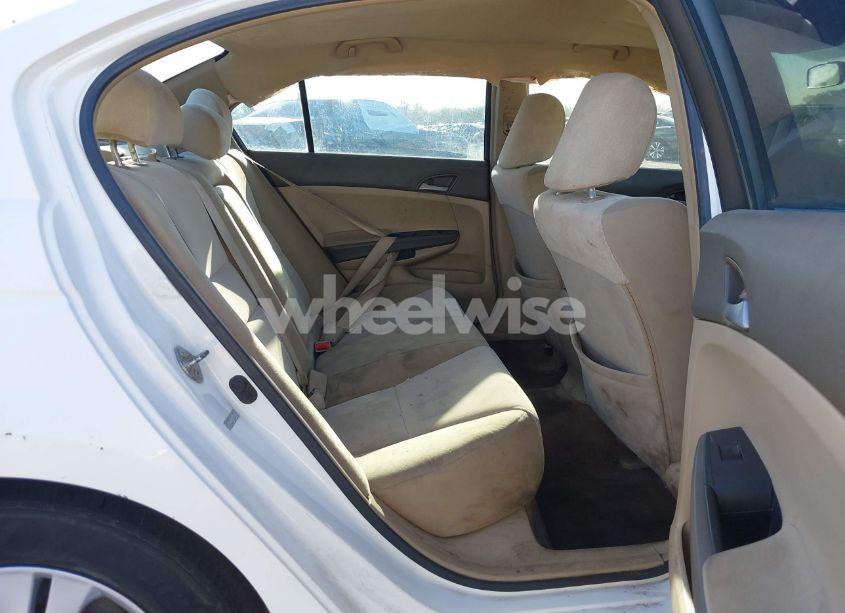 Photo 8 of 2009 Honda Accord 2.4 LX-P (VIN 1HGCP26419A014884)