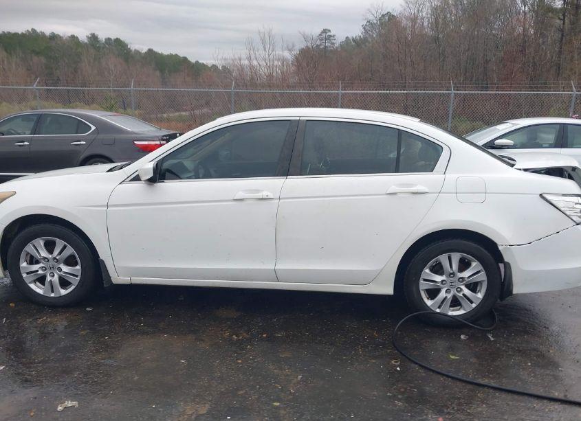 Photo 14 of 2009 Honda Accord 2.4 LX-P (VIN 1HGCP26419A027456)