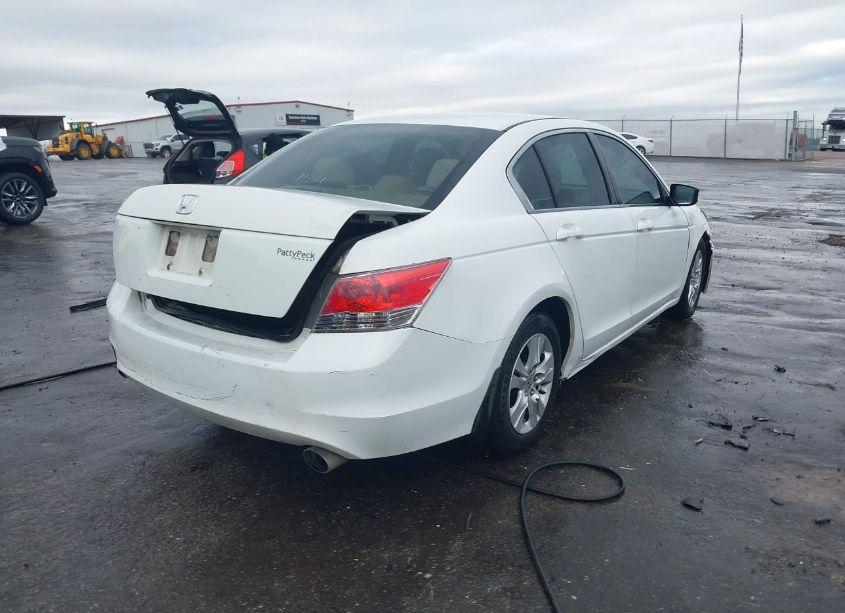 Photo 4 of 2009 Honda Accord 2.4 LX-P (VIN 1HGCP26419A027456)