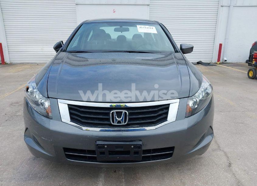 Photo 13 of 2009 Honda Accord 2.4 LX-P (VIN 1HGCP26419A048730)