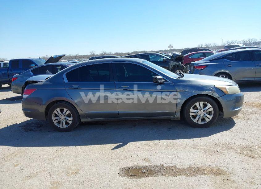 Photo 13 of 2009 Honda Accord 2.4 LX-P (VIN 1HGCP26419A068430)