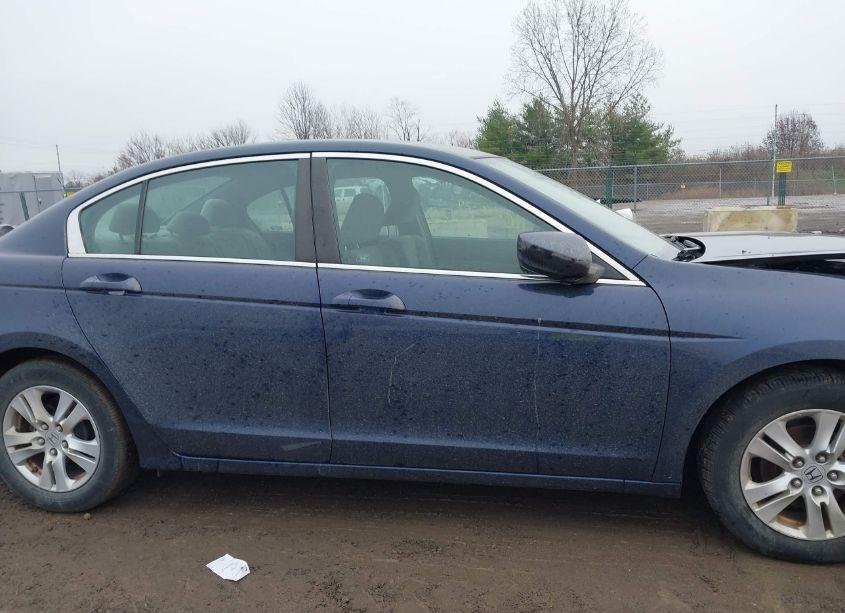 Photo 13 of 2009 Honda Accord 2.4 LX-P (VIN 1HGCP26419A105735)