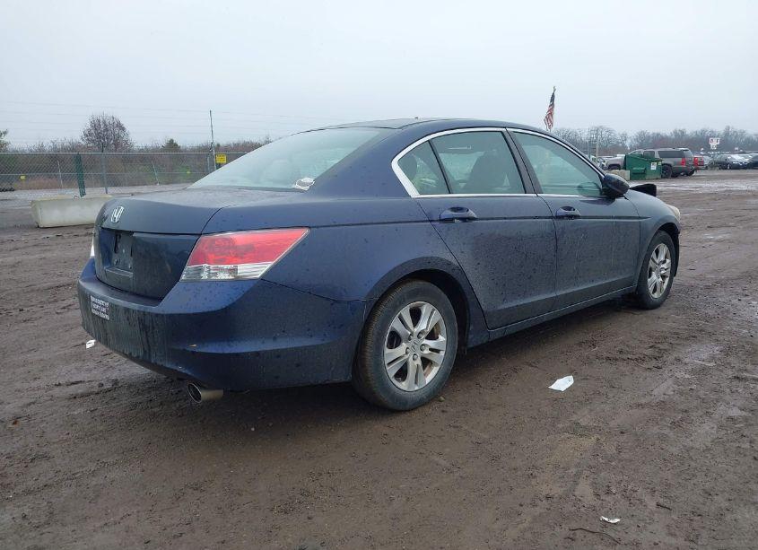 Photo 4 of 2009 Honda Accord 2.4 LX-P (VIN 1HGCP26419A105735)