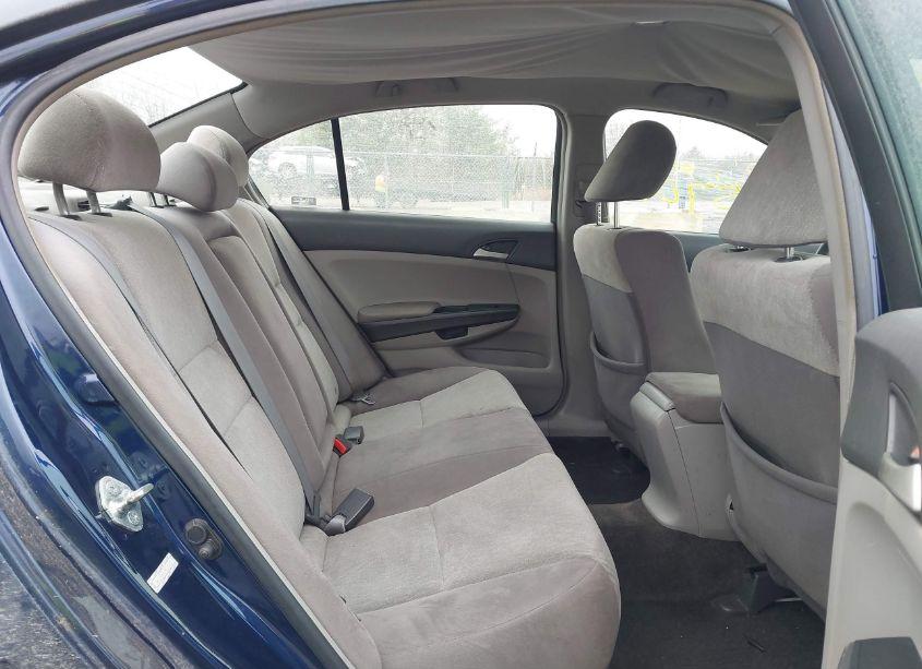 Photo 8 of 2009 Honda Accord 2.4 LX-P (VIN 1HGCP26419A105735)