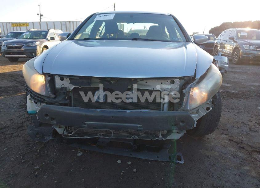 Photo 13 of 2009 Honda Accord 2.4 LX-P (VIN 1HGCP26419A115911)