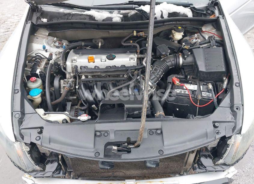 Photo 10 of 2009 Honda Accord 2.4 LX-P (VIN 1HGCP26419A129811)