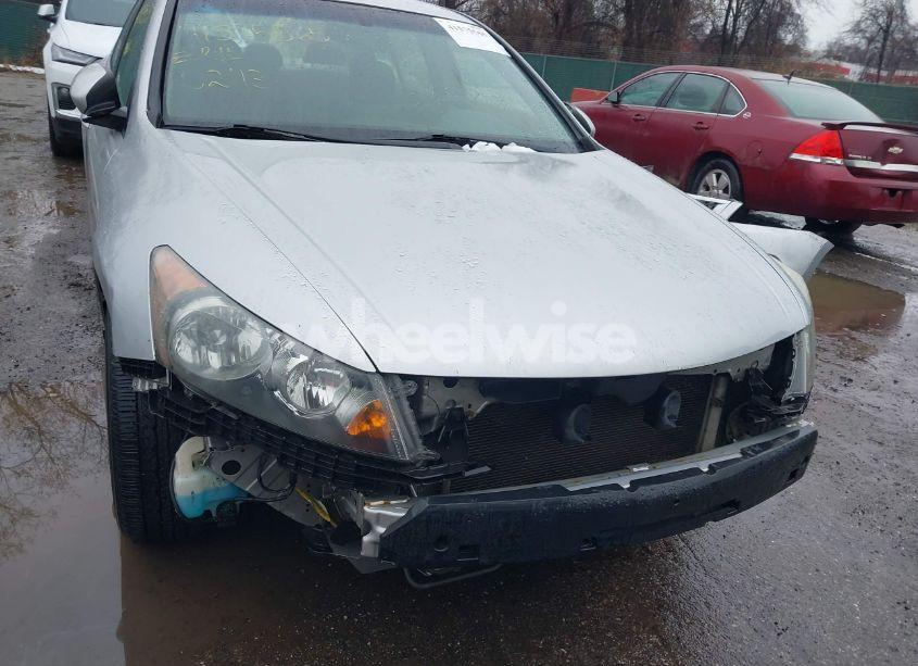 Photo 6 of 2009 Honda Accord 2.4 LX-P (VIN 1HGCP26419A129811)