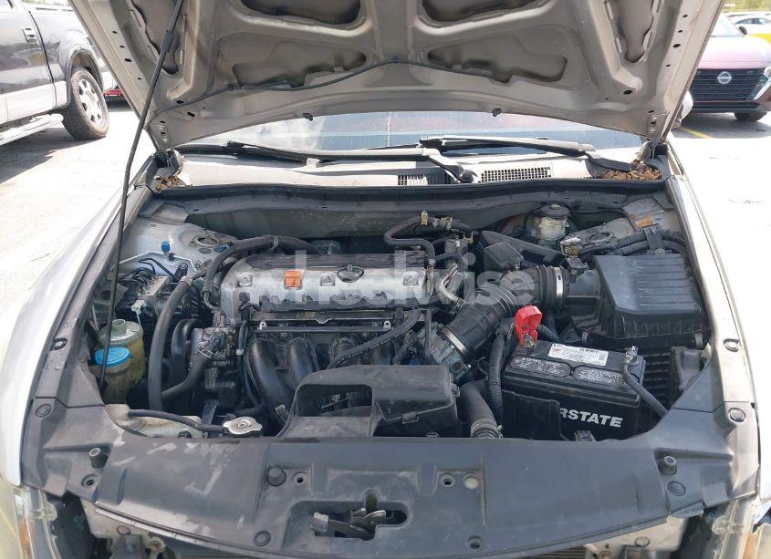 Photo 10 of 2009 Honda Accord 2.4 LX-P (VIN 1HGCP26419A146754)