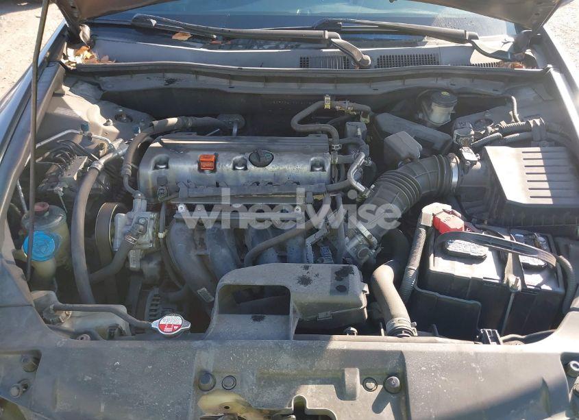 Photo 10 of 2009 Honda Accord 2.4 LX-P (VIN 1HGCP26419A160783)