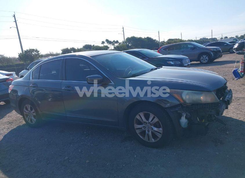 Photo 13 of 2009 Honda Accord 2.4 LX-P (VIN 1HGCP26419A160783)