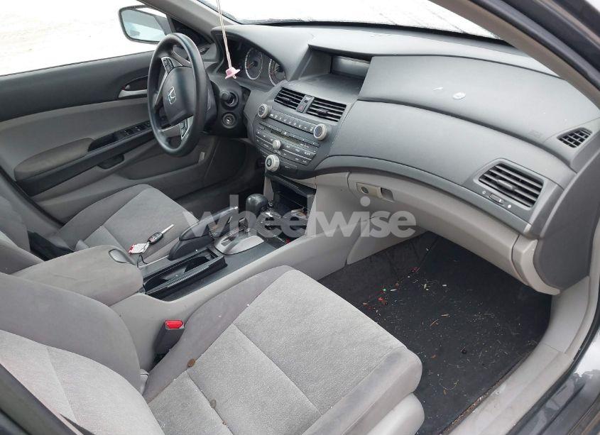 Photo 5 of 2009 Honda Accord 2.4 LX-P (VIN 1HGCP26419A169385)