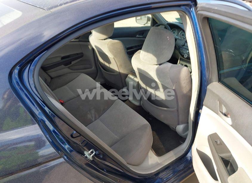 Photo 8 of 2009 Honda Accord 2.4 LX-P (VIN 1HGCP26419A170973)