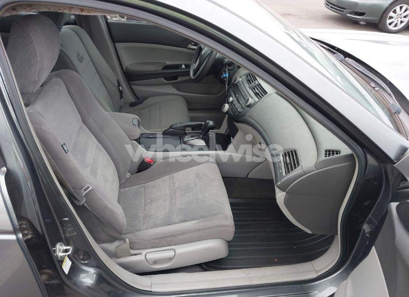 Photo 5 of 2008 Honda Accord 2.4 LX-P (VIN 1HGCP26428A020319)