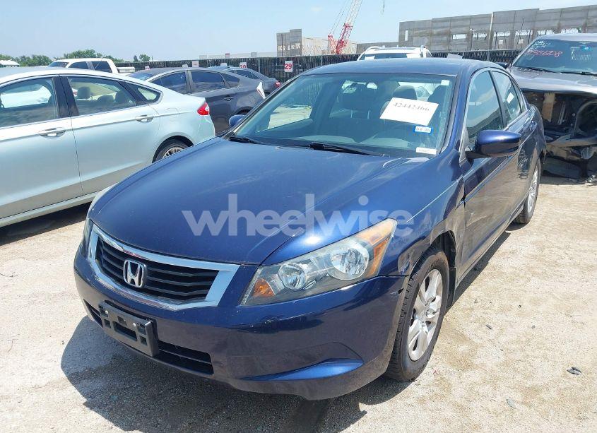 Photo 2 of 2009 Honda Accord 2.4 LX-P (VIN 1HGCP26429A116369)