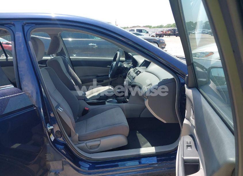 Photo 5 of 2009 Honda Accord 2.4 LX-P (VIN 1HGCP26429A116369)