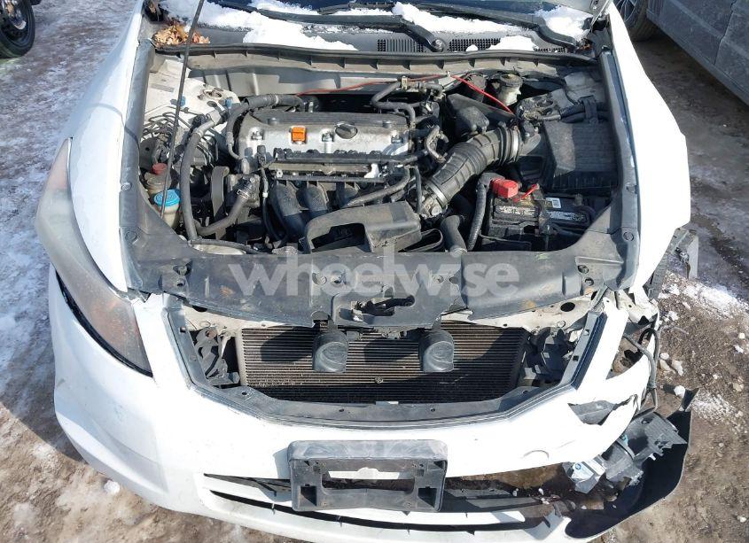 Photo 10 of 2009 Honda Accord 2.4 LX-P (VIN 1HGCP26429A164356)