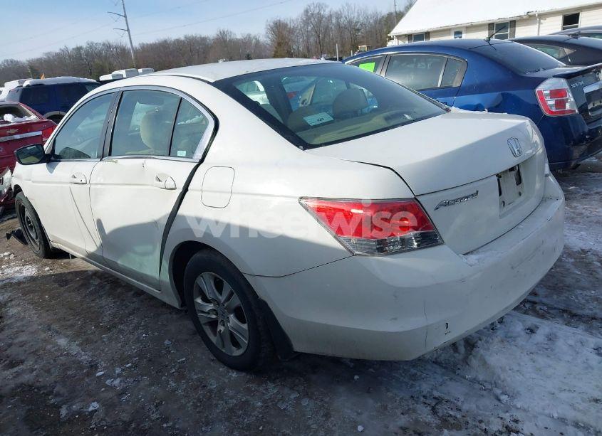 Photo 3 of 2009 Honda Accord 2.4 LX-P (VIN 1HGCP26429A164356)