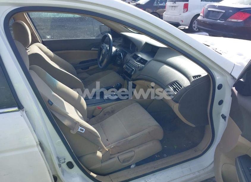 Photo 5 of 2009 Honda Accord 2.4 LX-P (VIN 1HGCP26429A164356)