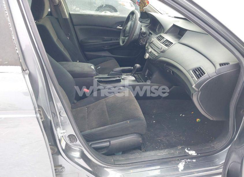 Photo 5 of 2009 Honda Accord 2.4 LX-P (VIN 1HGCP26429A164373)