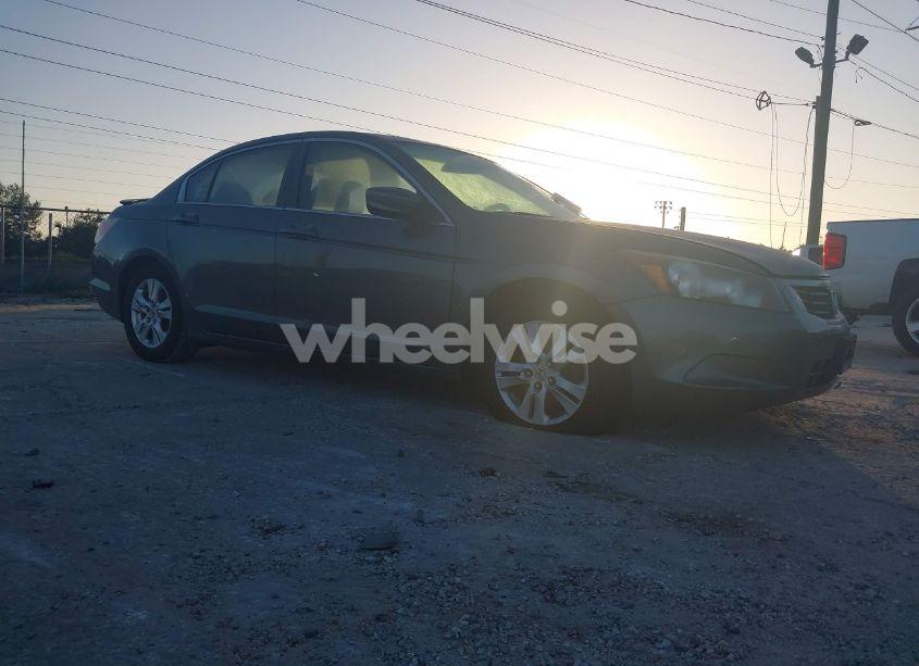 2009 Honda Accord 2.4 LX-P (VIN 1HGCP26429A181738) main photo