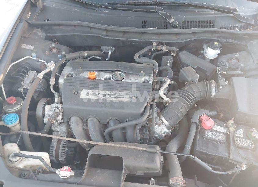 Photo 10 of 2009 Honda Accord 2.4 LX-P (VIN 1HGCP26429A181738)