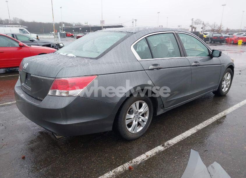 Photo 4 of 2008 Honda Accord 2.4 LX-P (VIN 1HGCP26438A075961)