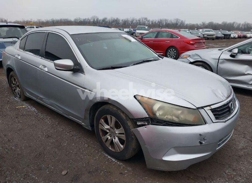 2008 Honda Accord 2.4 LX-P (VIN 1HGCP26438A092579) main photo
