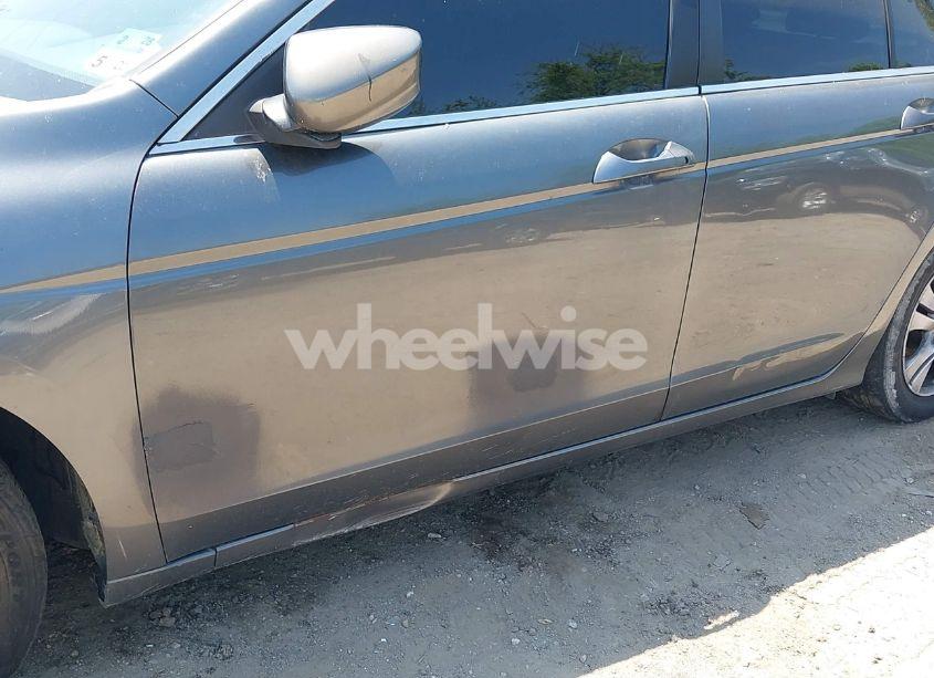 Photo 13 of 2008 Honda Accord 2.4 LX-P (VIN 1HGCP26438A103399)