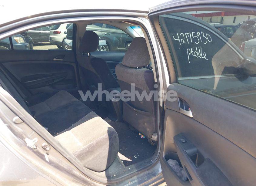 Photo 8 of 2008 Honda Accord 2.4 LX-P (VIN 1HGCP26438A103399)