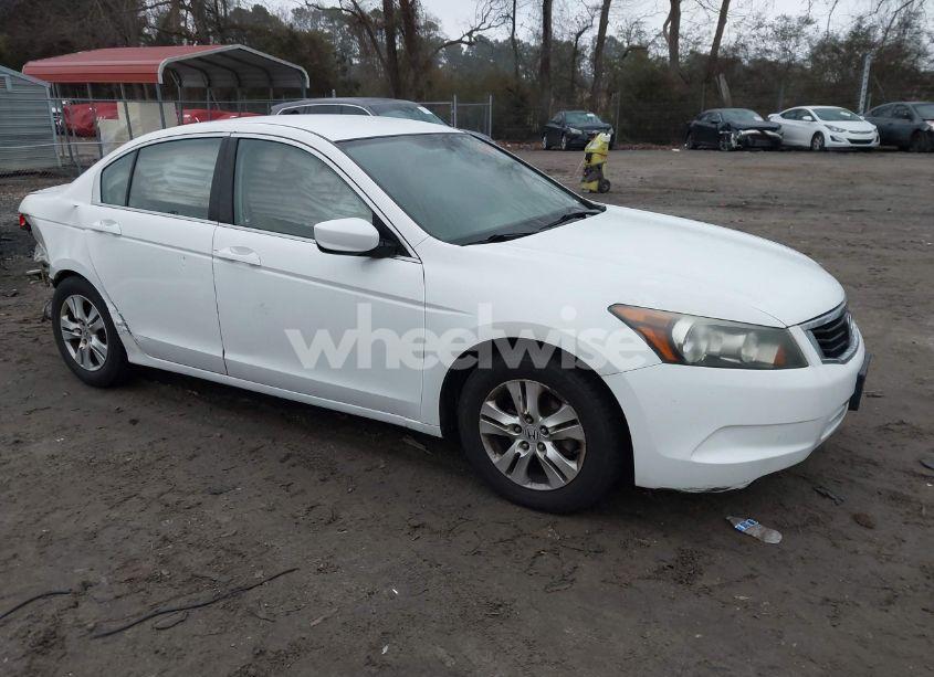 2009 Honda Accord 2.4 LX-P (VIN 1HGCP26439A012179) main photo