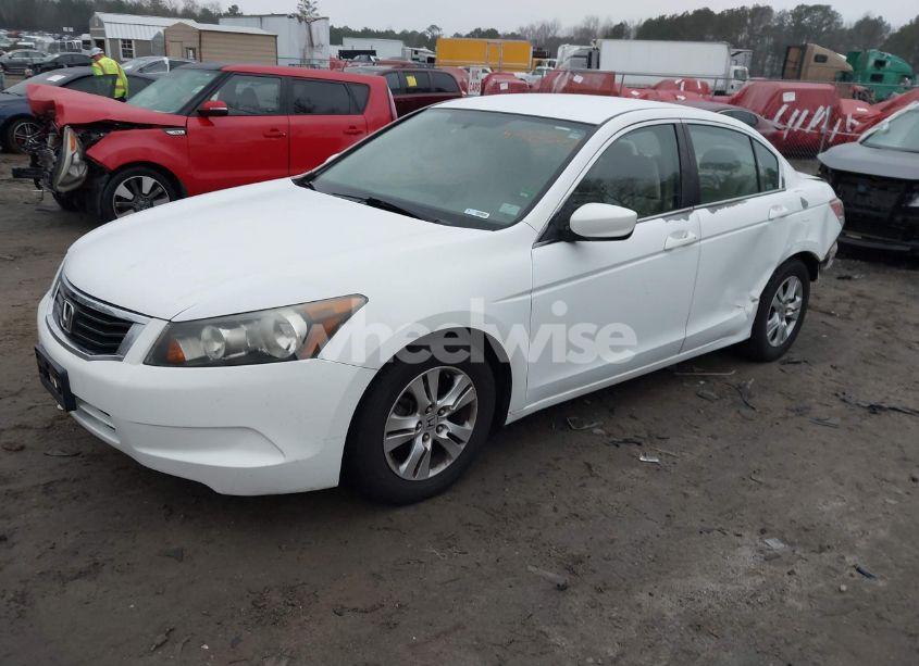 Photo 2 of 2009 Honda Accord 2.4 LX-P (VIN 1HGCP26439A012179)