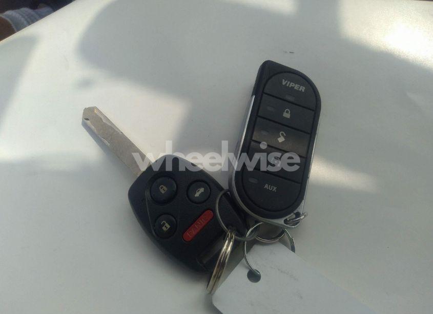 Photo 11 of 2009 Honda Accord 2.4 LX-P (VIN 1HGCP26439A035915)