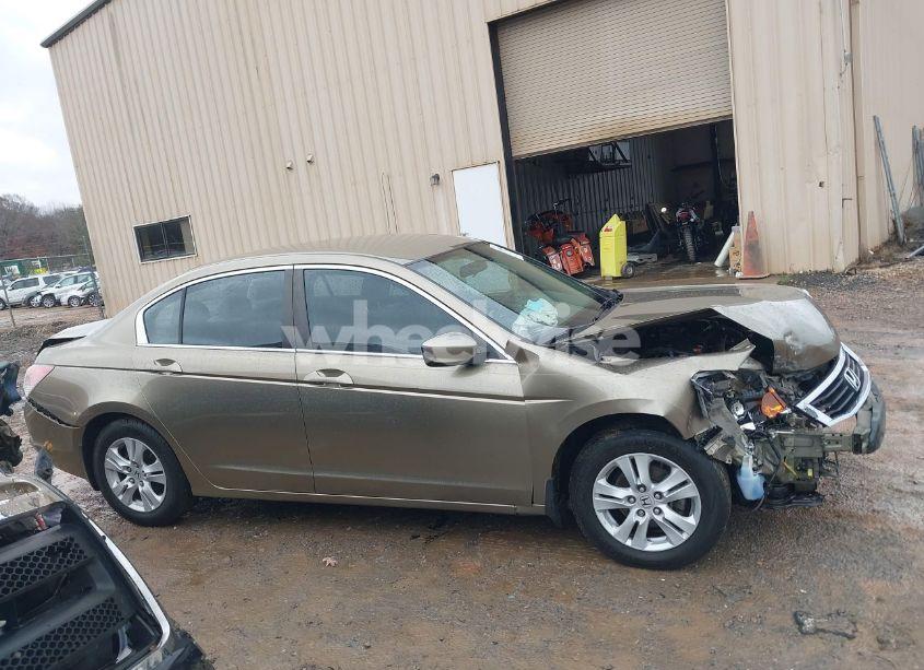 Photo 13 of 2009 Honda Accord 2.4 LX-P (VIN 1HGCP26439A071071)