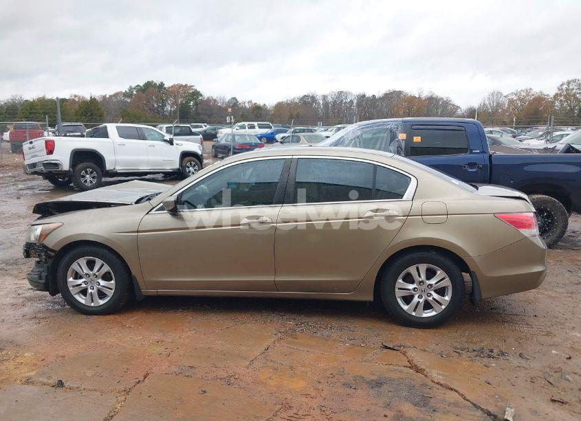 Photo 14 of 2009 Honda Accord 2.4 LX-P (VIN 1HGCP26439A071071)