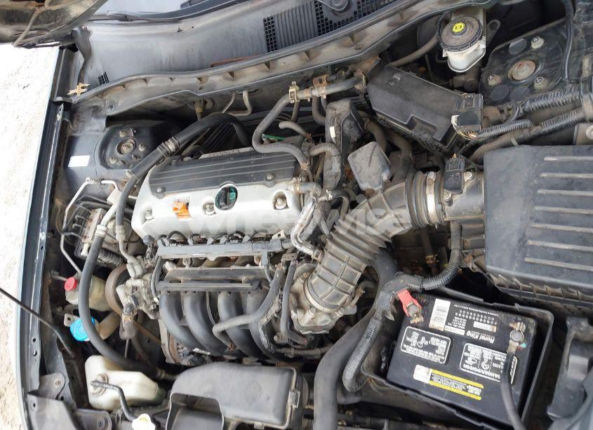 Photo 10 of 2009 Honda Accord 2.4 LX-P (VIN 1HGCP26439A121757)