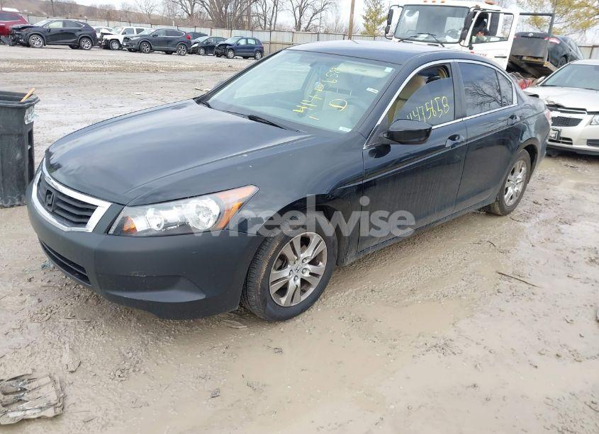 Photo 2 of 2009 Honda Accord 2.4 LX-P (VIN 1HGCP26439A121757)
