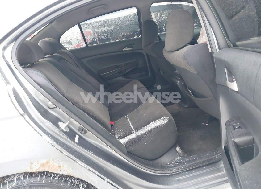 Photo 8 of 2009 Honda Accord 2.4 LX-P (VIN 1HGCP26439A124853)