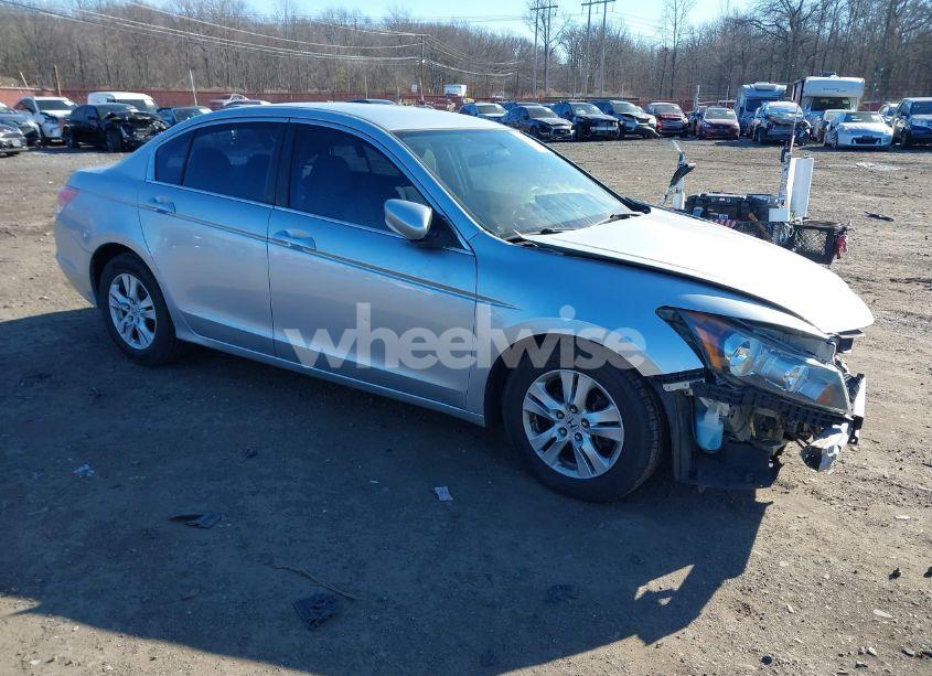 2009 Honda Accord 2.4 LX-P (VIN 1HGCP26439A200233) main photo