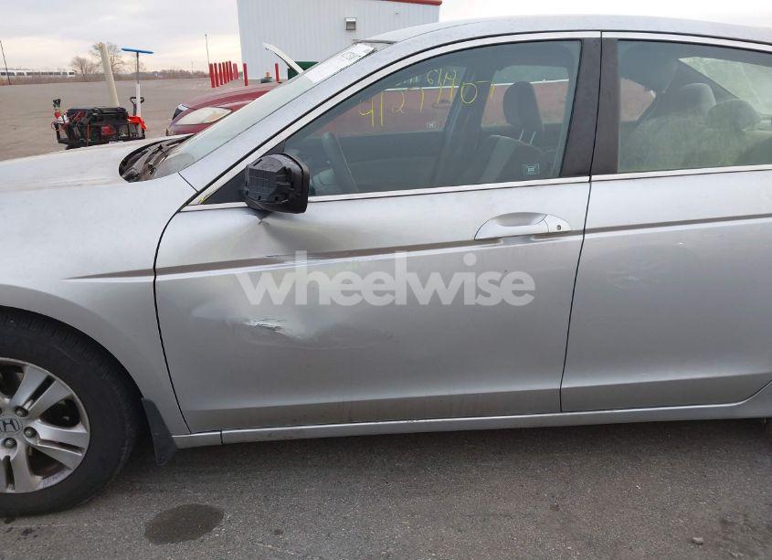 Photo 13 of 2008 Honda Accord 2.4 LX-P (VIN 1HGCP26448A112564)