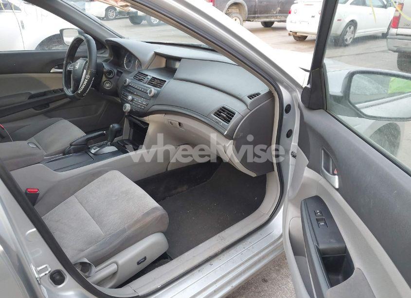 Photo 5 of 2008 Honda Accord 2.4 LX-P (VIN 1HGCP26448A112564)