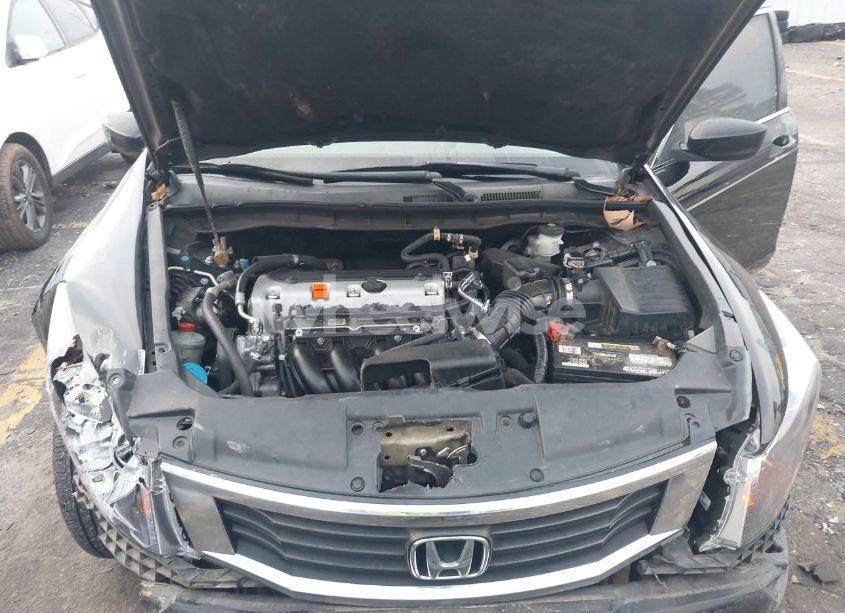 Photo 10 of 2009 Honda Accord 2.4 LX-P (VIN 1HGCP26449A007766)